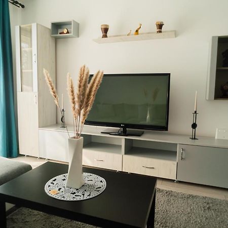 Popasul Dacului Calator Apartment Hunedoara Exterior foto